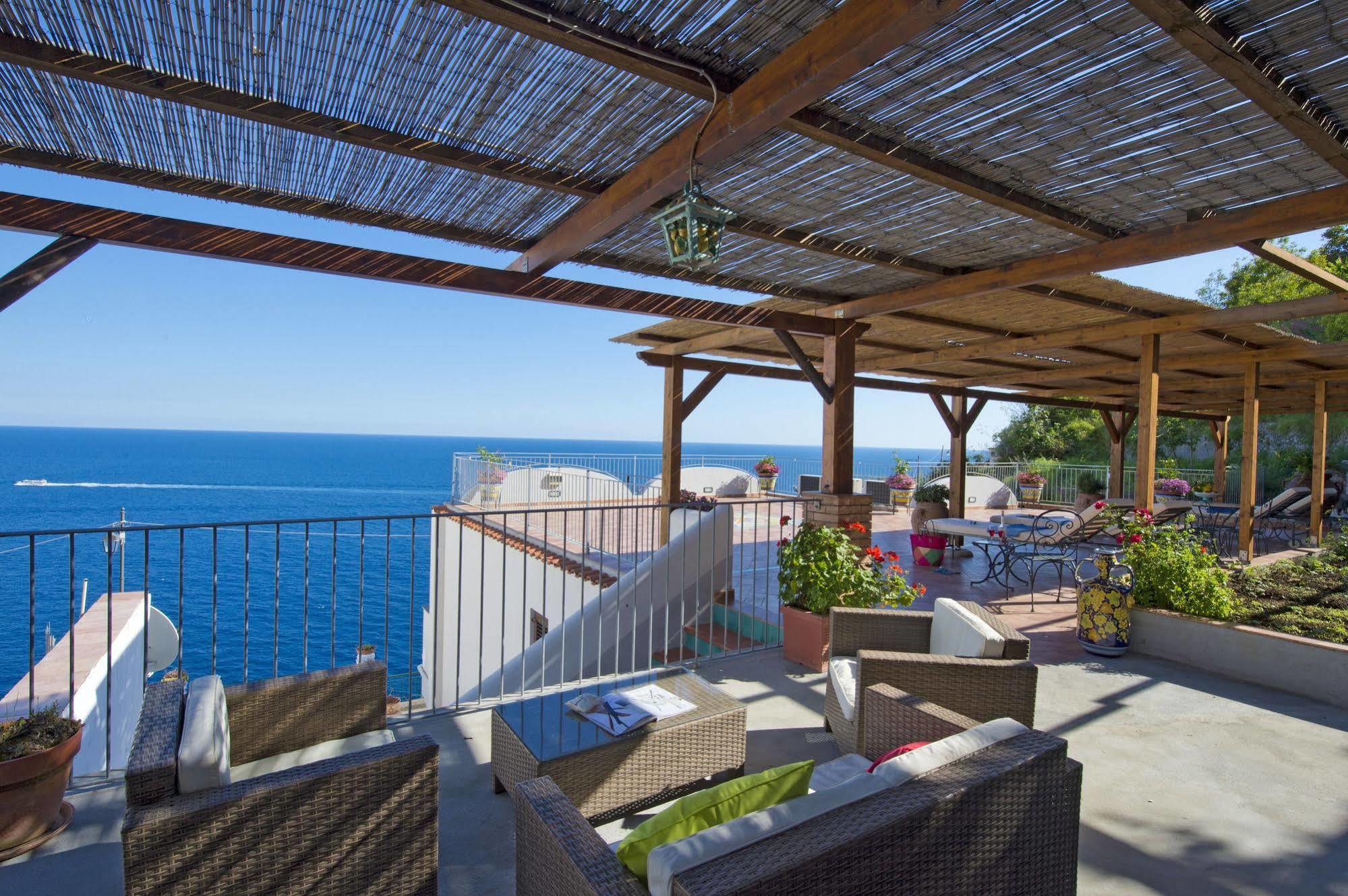 Il Giardino Dei Limoni Aparthotel Praiano Eksteriør bilde